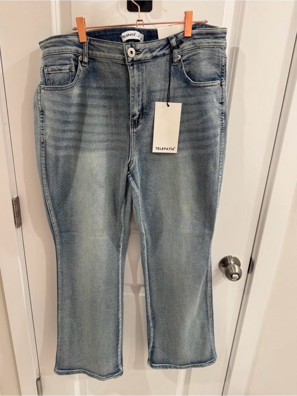 TELEPATÍA High Rise Bootcut Jeans Light Wash Plus Size 20W